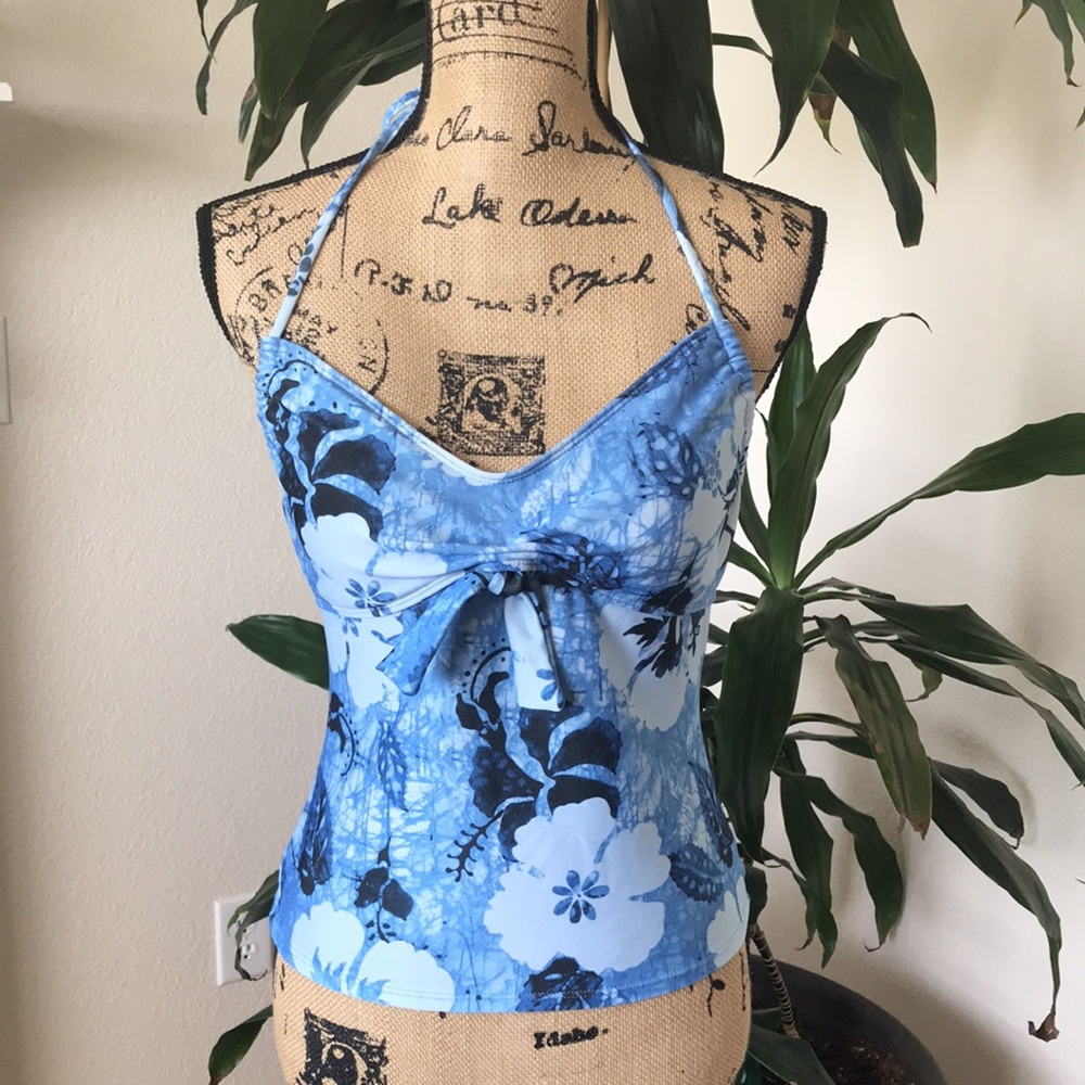 Catalina Swim Top - Picture 1 of 10